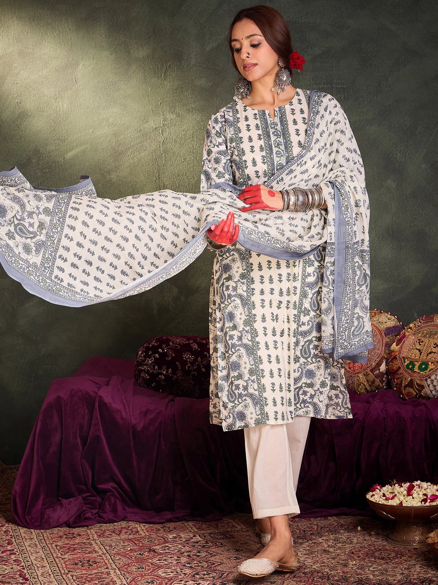 Elegant Hand Block Printed Cotton Kurta Set with Dupatta – Grey & White
