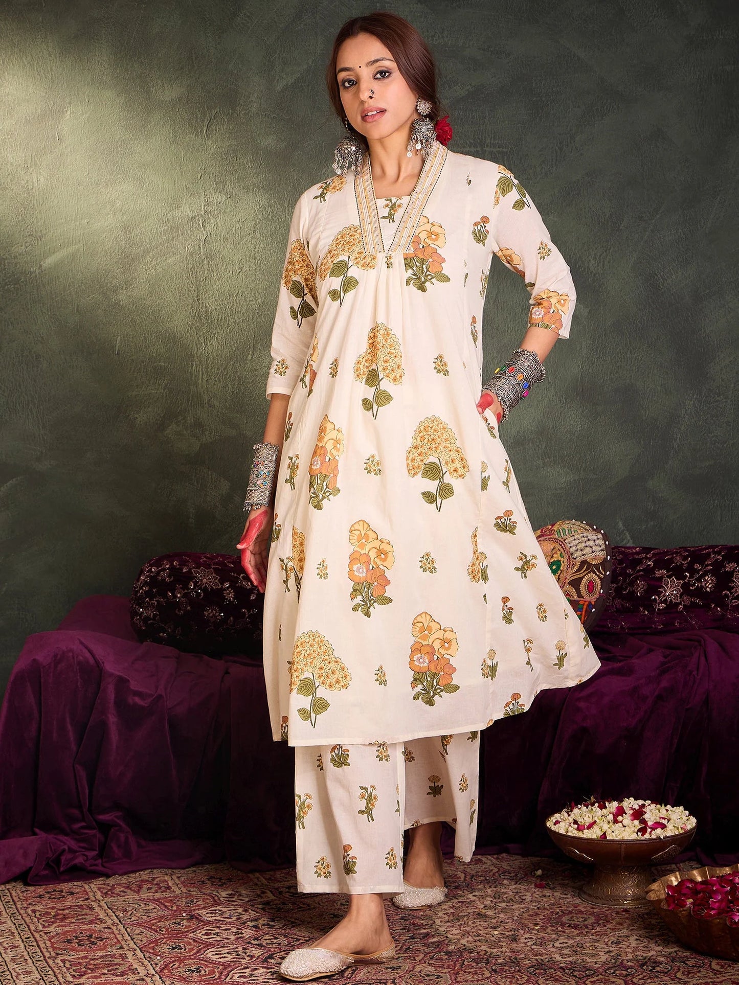 Off-White Floral Handblock Printed Cotton Kurta Set