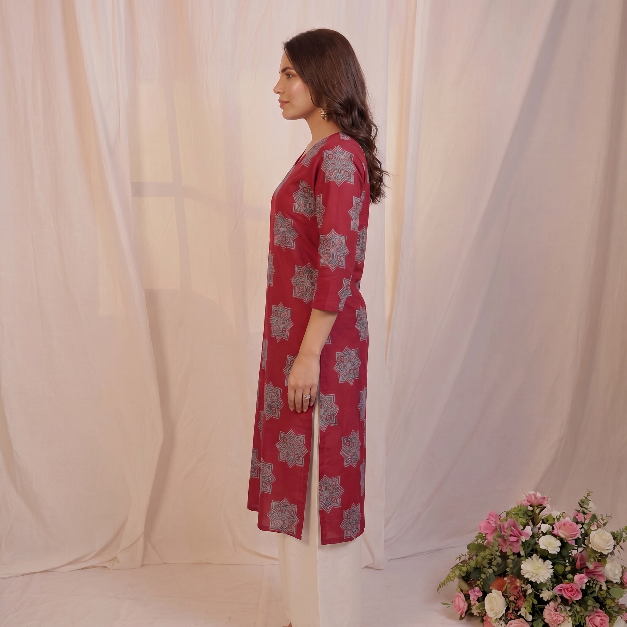 maroon straight-fit kurta
