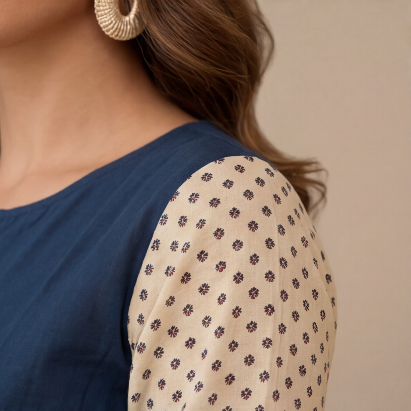 Women's Navy Blue Printed Sleeve Straight Kurta Set