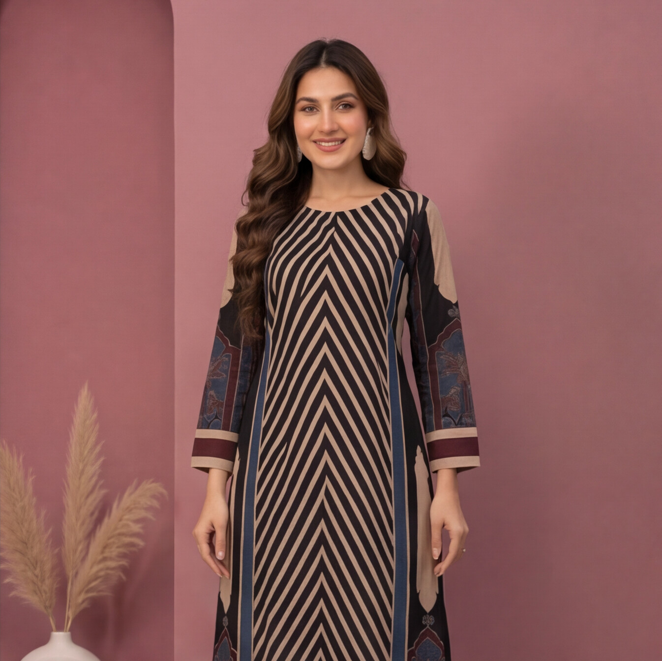 Black & Beige Chevron Printed Straight Kurta Set with Navy Blue Palazzo