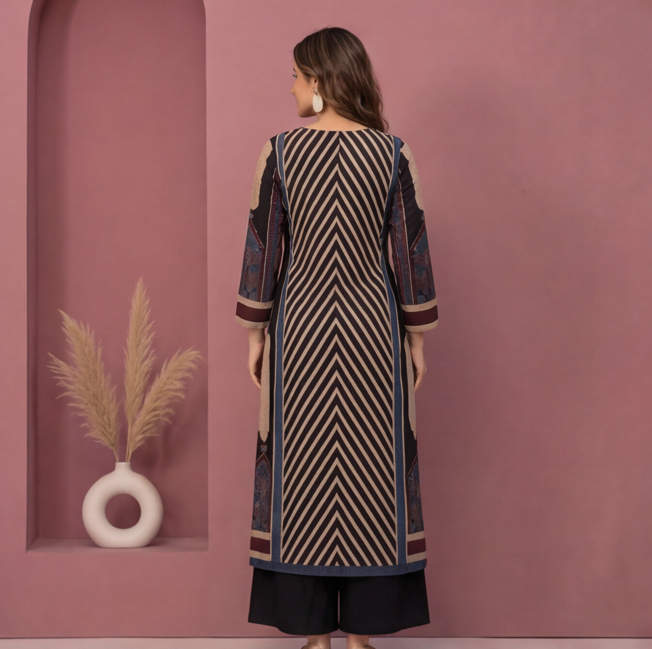 Black & Beige Chevron Printed Straight Kurta Set with Navy Blue Palazzo