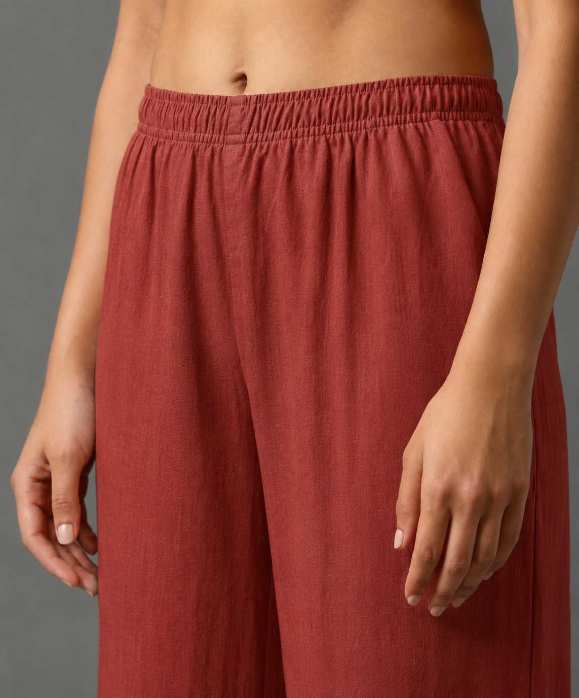 Women's Solid Brick Red Wide-Leg Pants