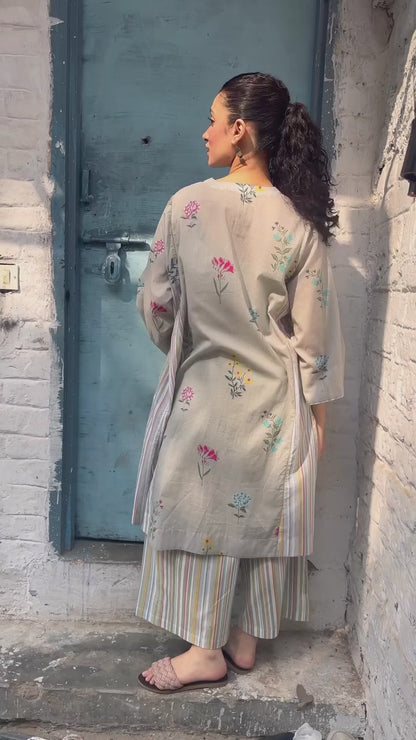Floral Stripe Kurta Set with Straight Pants